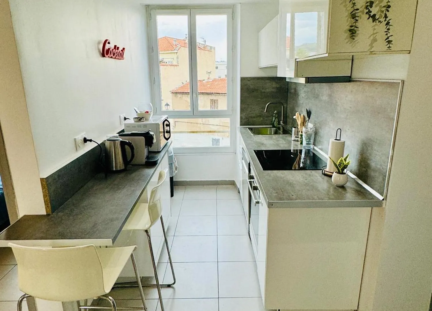Loft Design Duplex 2 Chambres Terrasse 20M2 Marseille 0*,  France